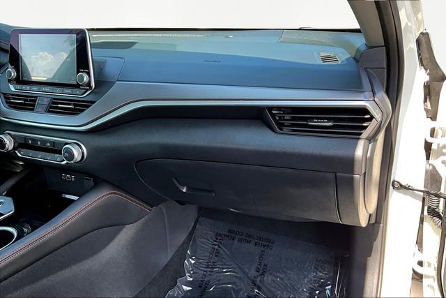 Used 2024 Nissan Altima 2.5 SR image 18