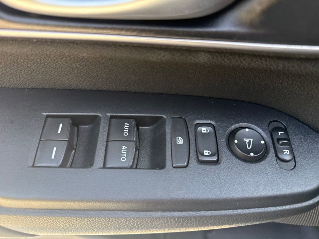 Used 2021 Honda CR-V EX image 15