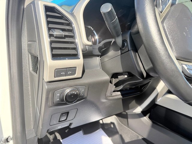 Used 2021 Ford F250 Lariat w/ Chrome Package image 12