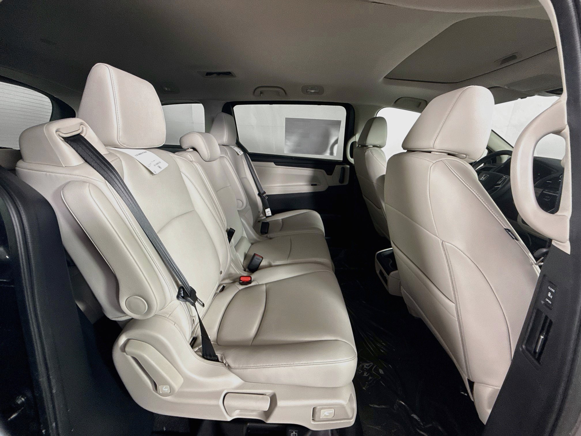New 2027 Honda Odyssey EX-L image 36