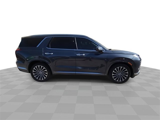 Used 2024 Hyundai Palisade Calligraphy image 9