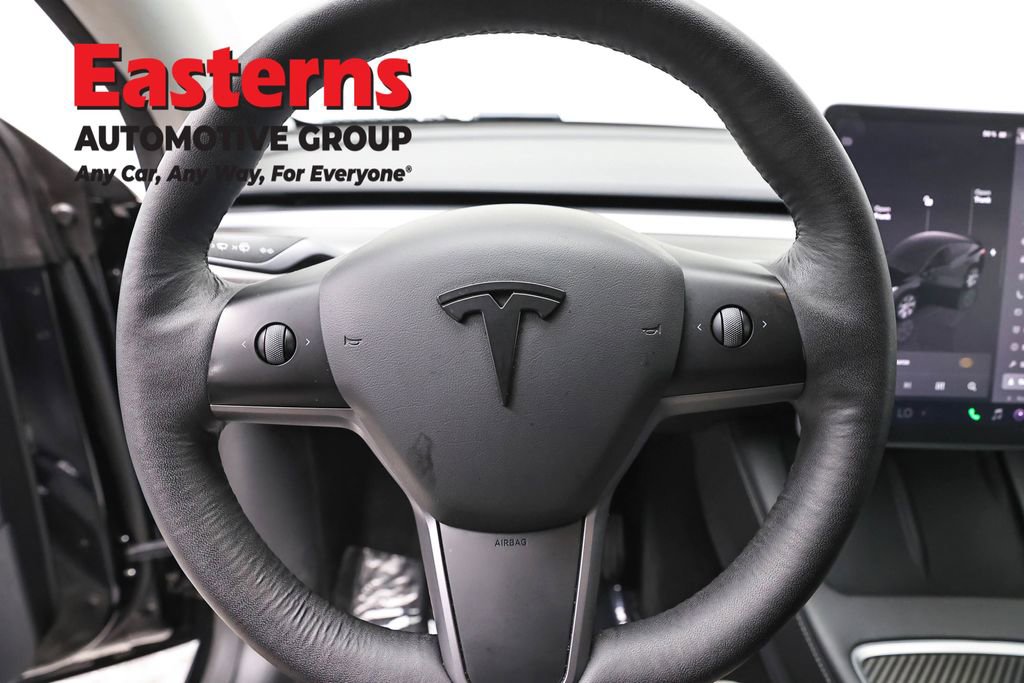 Used 2022 Tesla Model Y Long Range AWD/4WD image 10