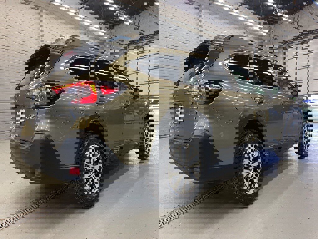 Certified 2025 Subaru Outback Premium w/ Popular Package #1A image 7