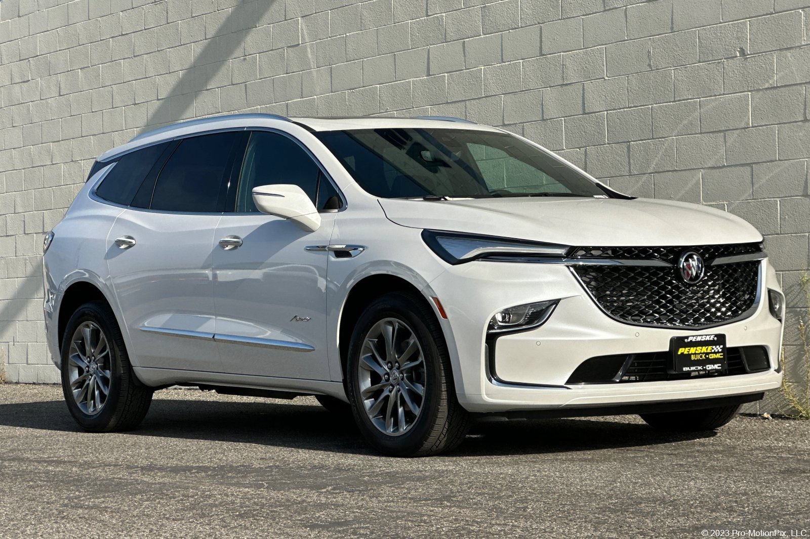 Certified 2024 Buick Enclave Avenir
