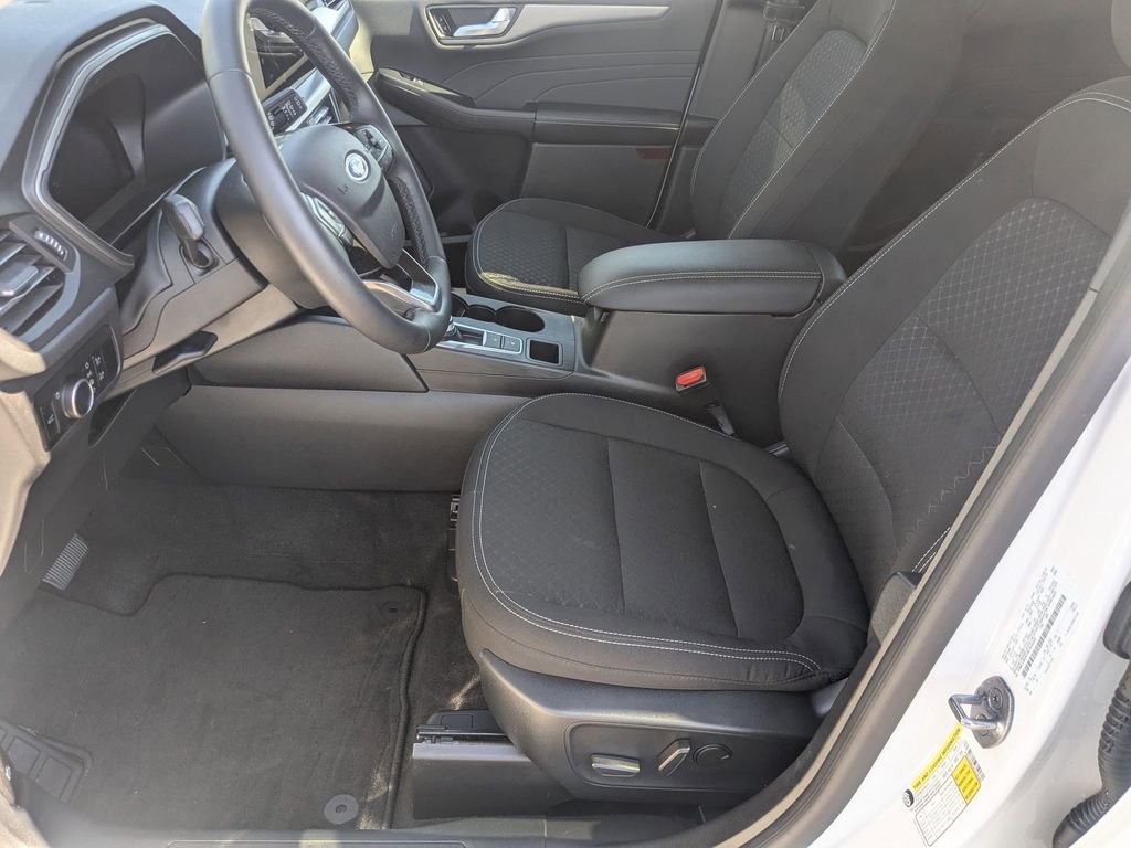 Used 2024 Ford Escape Active w/ Tech Pack #2 image 16