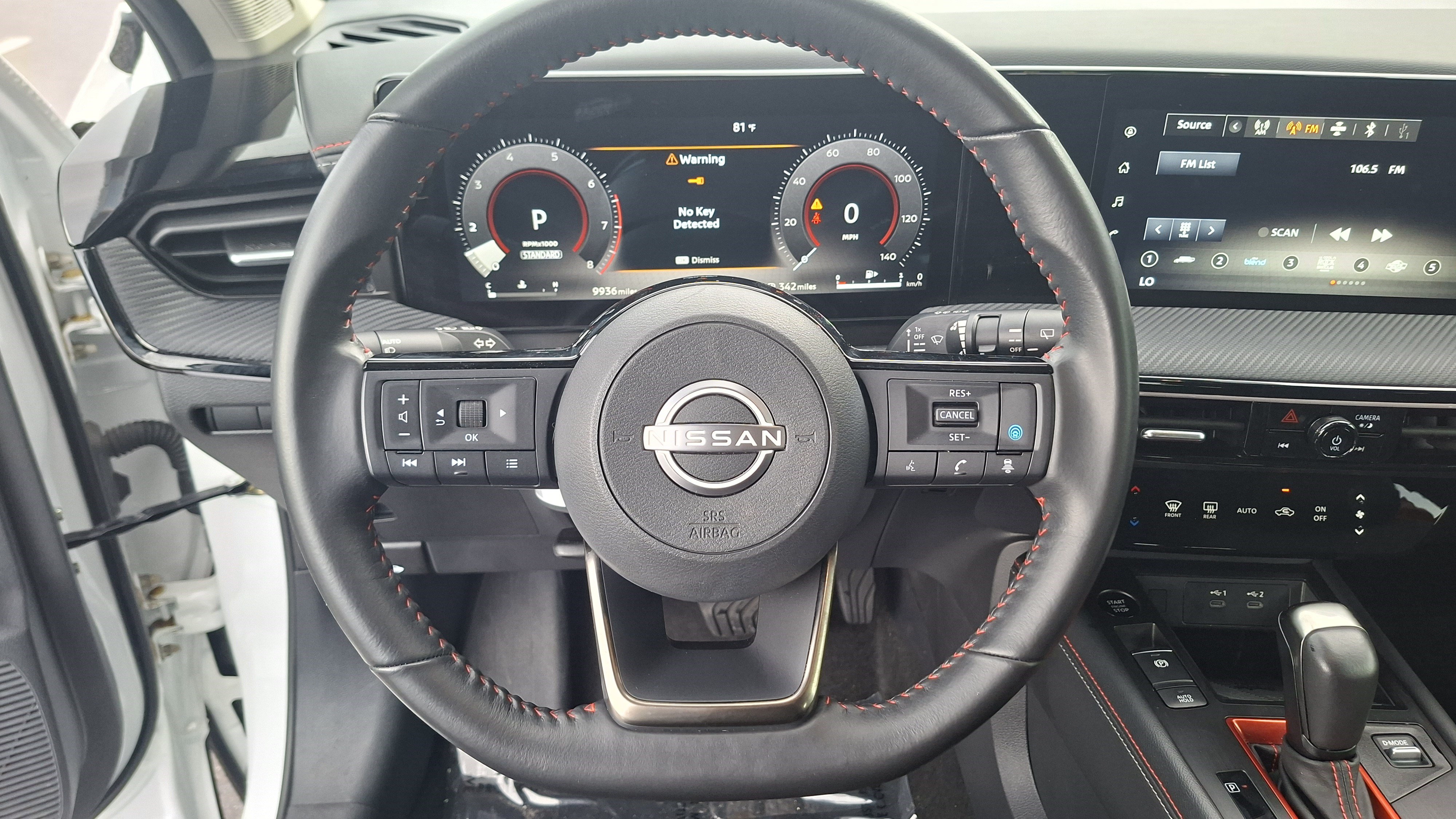 Used 2025 Nissan Kicks SR FWD image 11