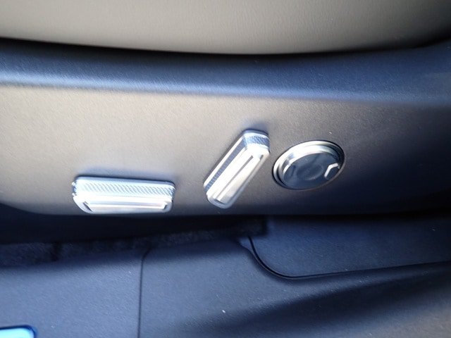New 2026 Lincoln Nautilus Reserve w/ Jet Appearance Package AWD/4WD image 19