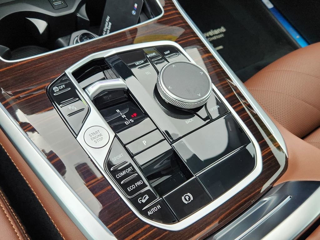 New 2026 BMW X5 xDrive40i AWD/4WD image 18