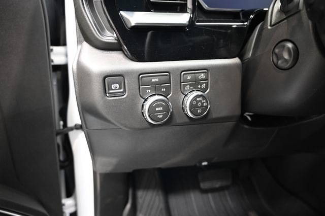New 2026 GMC Sierra 1500 SLT w/ SLT Premium Plus Package AWD/4WD image 26