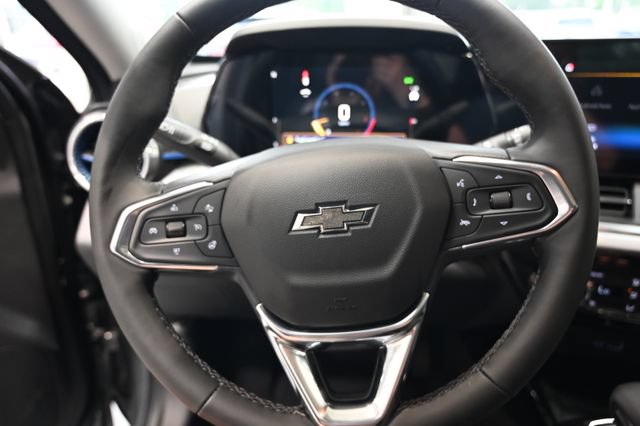 New 2026 Chevrolet Trax LT w/ Sunroof Package FWD image 22
