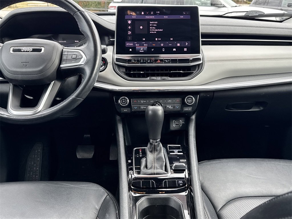 Used 2022 Jeep Compass Limited image 10