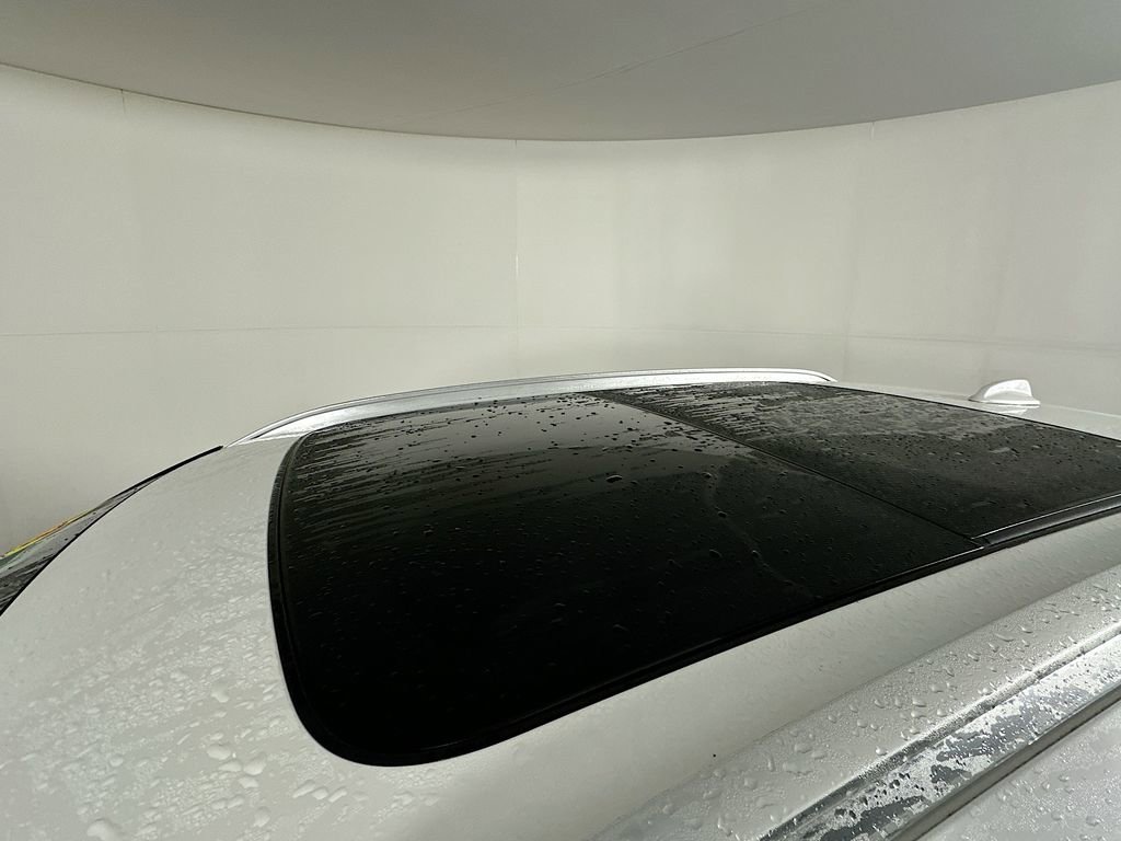 Used 2023 Volvo XC40 B5 Ultimate w/ Protection Package Premier image 29