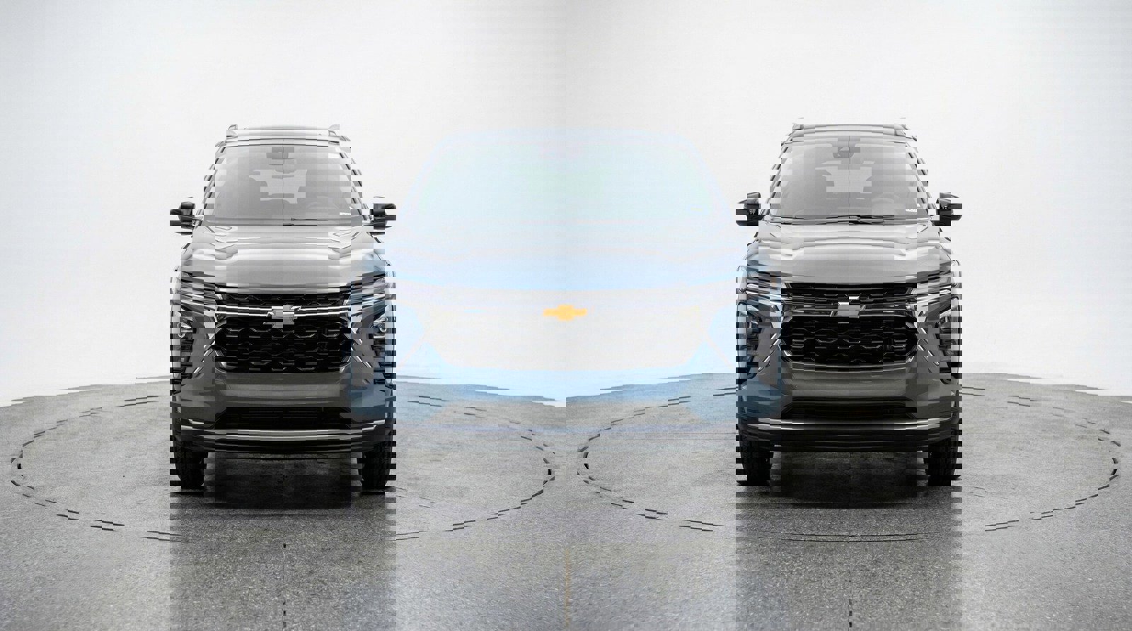 Used 2025 Chevrolet Trax LT image 2