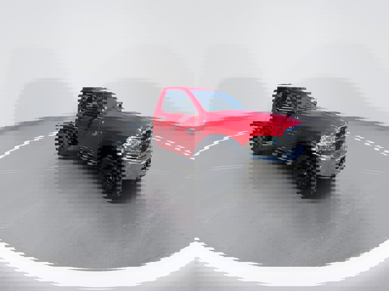 Used 2012 RAM 5500 4x4 Regular Cab w/ PWR & Remote Entry Group image 8