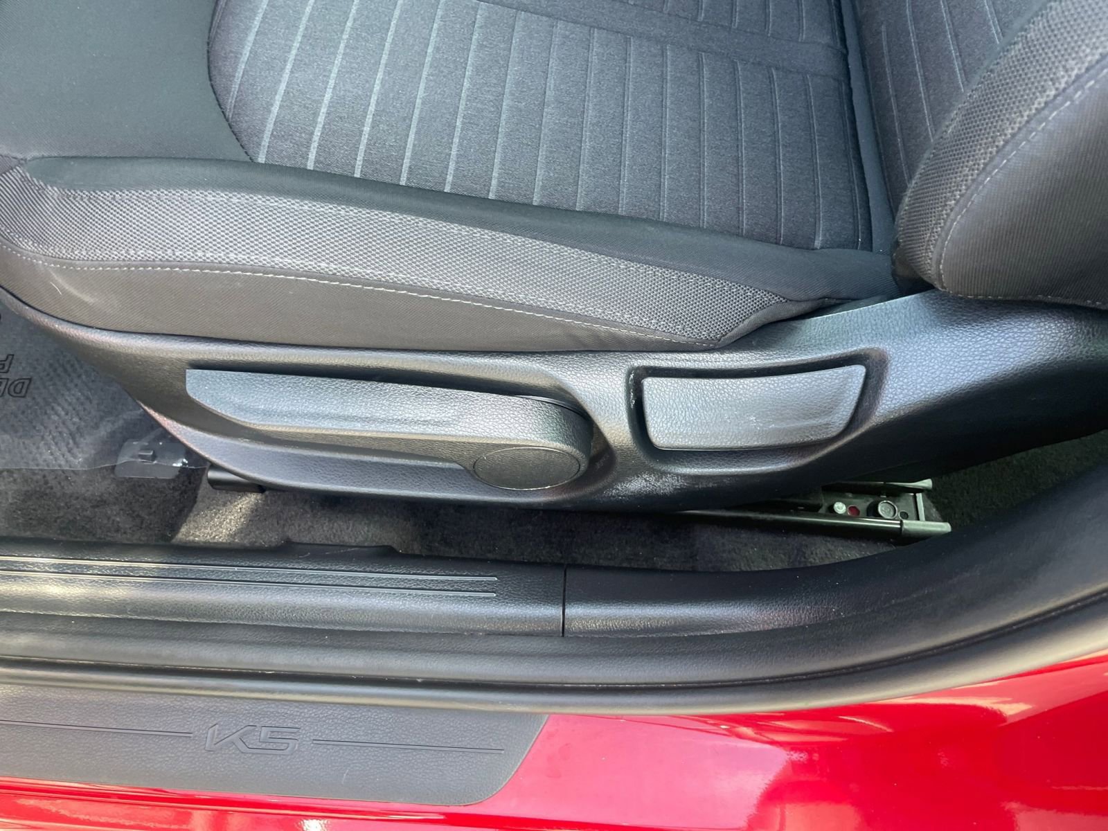 Used 2025 Kia K5 LXS FWD image 22
