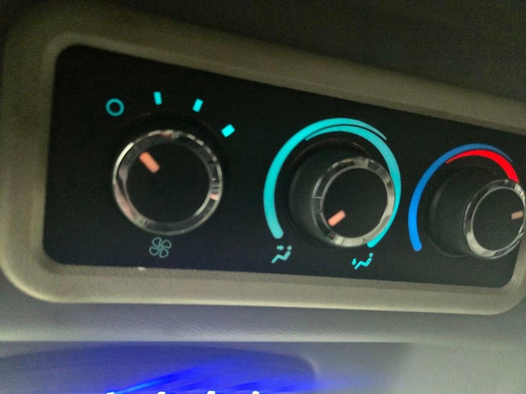 Used 2020 Chevrolet Express 2500 Extended w/ Enhanced Convenience Package image 36