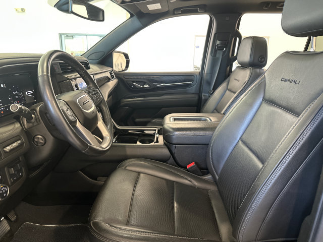 Certified 2022 GMC Yukon Denali w/ Max Trailering Package AWD/4WD image 22