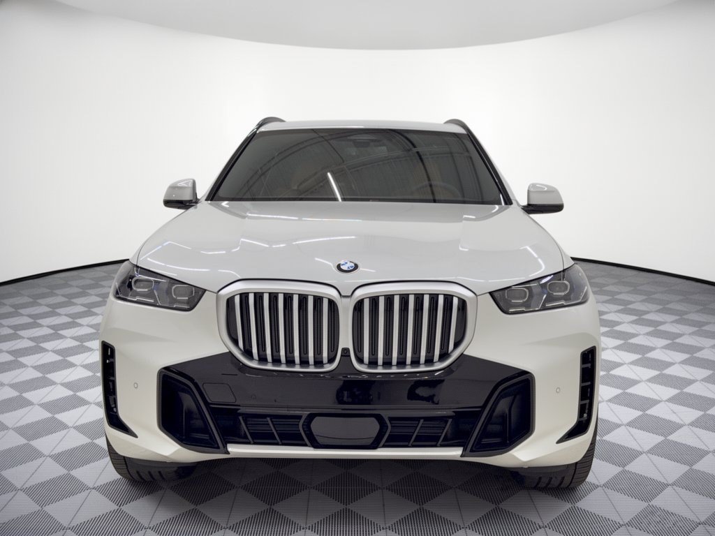 Certified 2026 BMW X5 xDrive40i w/ M Sport Package AWD/4WD image 6
