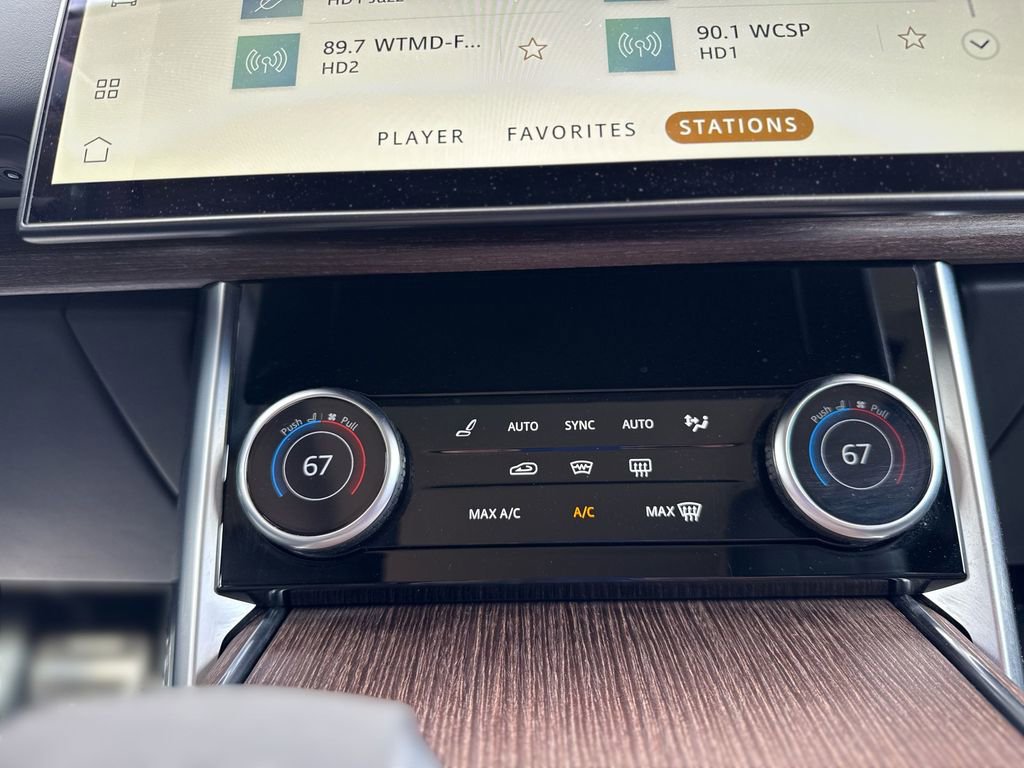 Used 2023 Land Rover Range Rover SE image 17