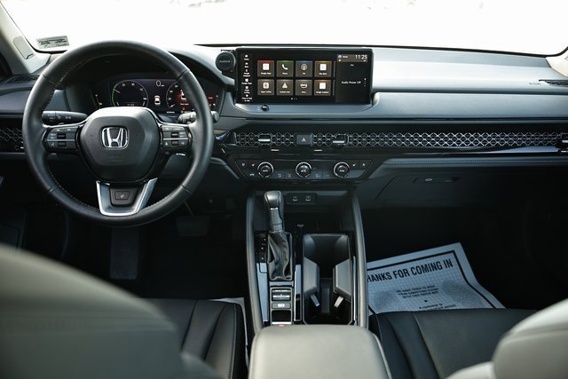 Used 2025 Honda Accord Touring image 26
