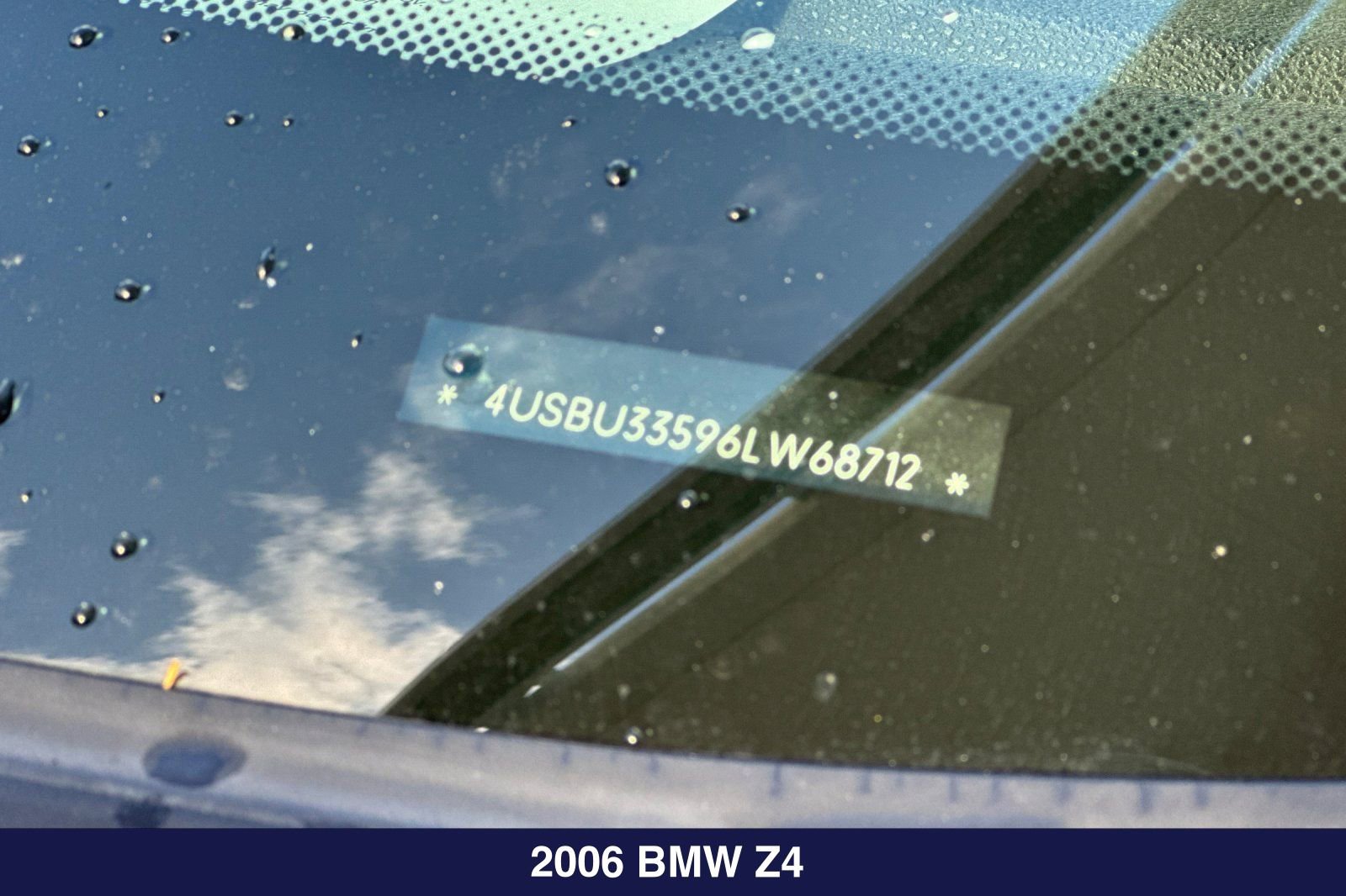 Used 2006 BMW Z4 3.0i RWD image 4