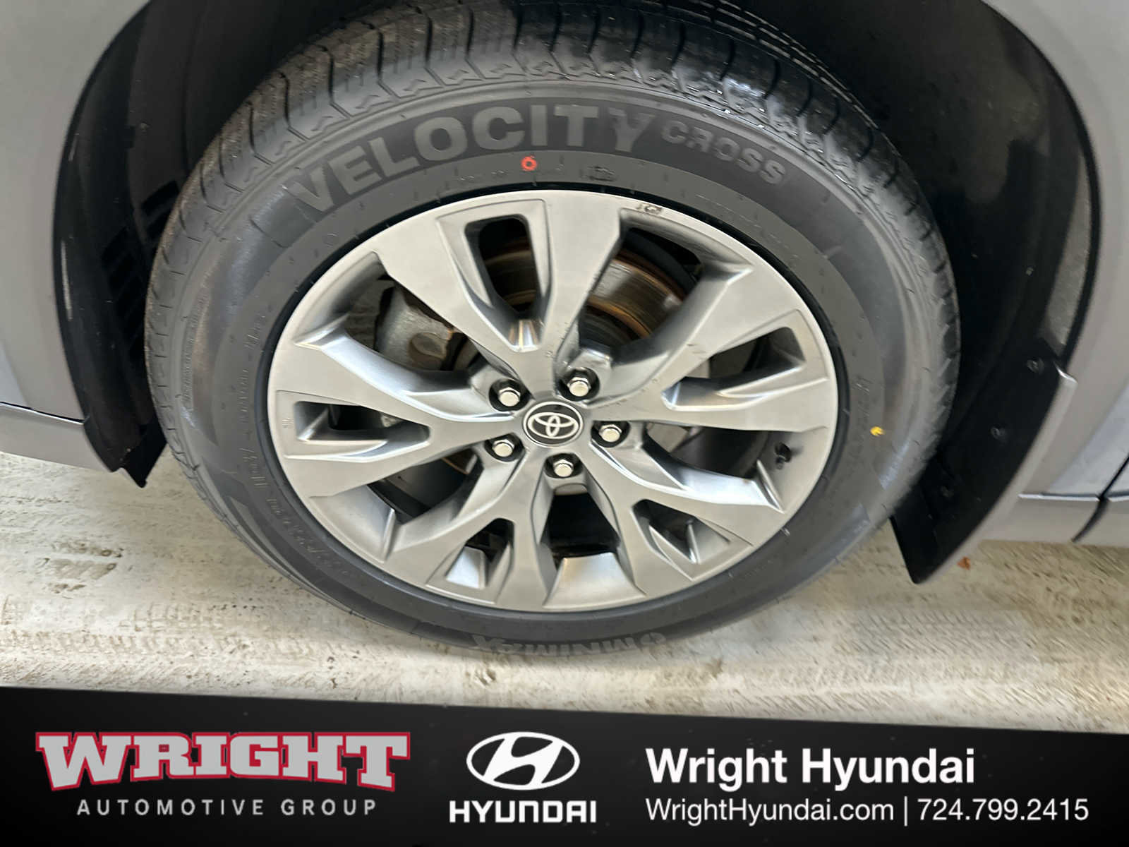 Used 2024 Toyota Grand Highlander Limited image 8