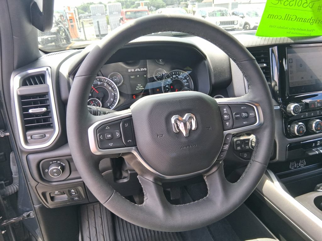 Used 2025 RAM 1500 Big Horn AWD/4WD image 26