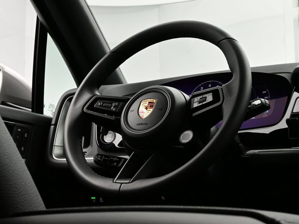 Certified 2026 Porsche Cayenne AWD/4WD image 20