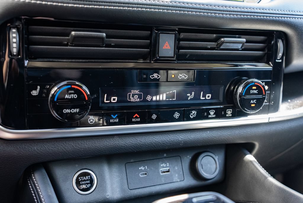 Used 2023 Nissan Rogue SL w/ SL Premium Package AWD/4WD image 19