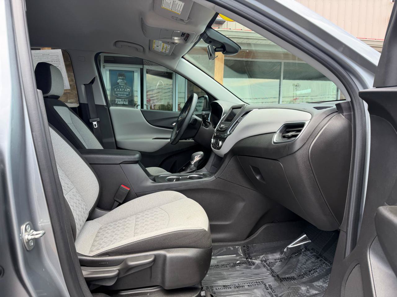 Used 2024 Chevrolet Equinox LT w/ LPO, Floor Liner Package FWD image 23