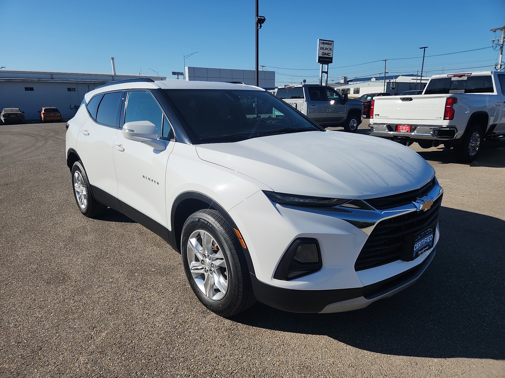 Used 2020 Chevrolet Blazer LT image 2
