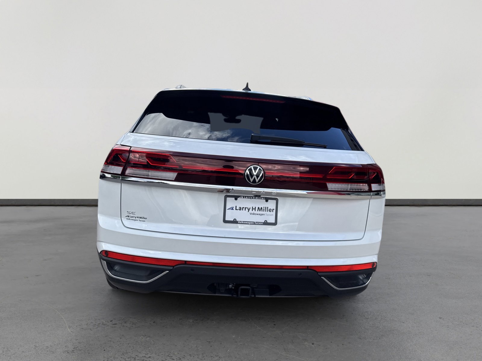 New 2026 Volkswagen Atlas Cross Sport SE image 5