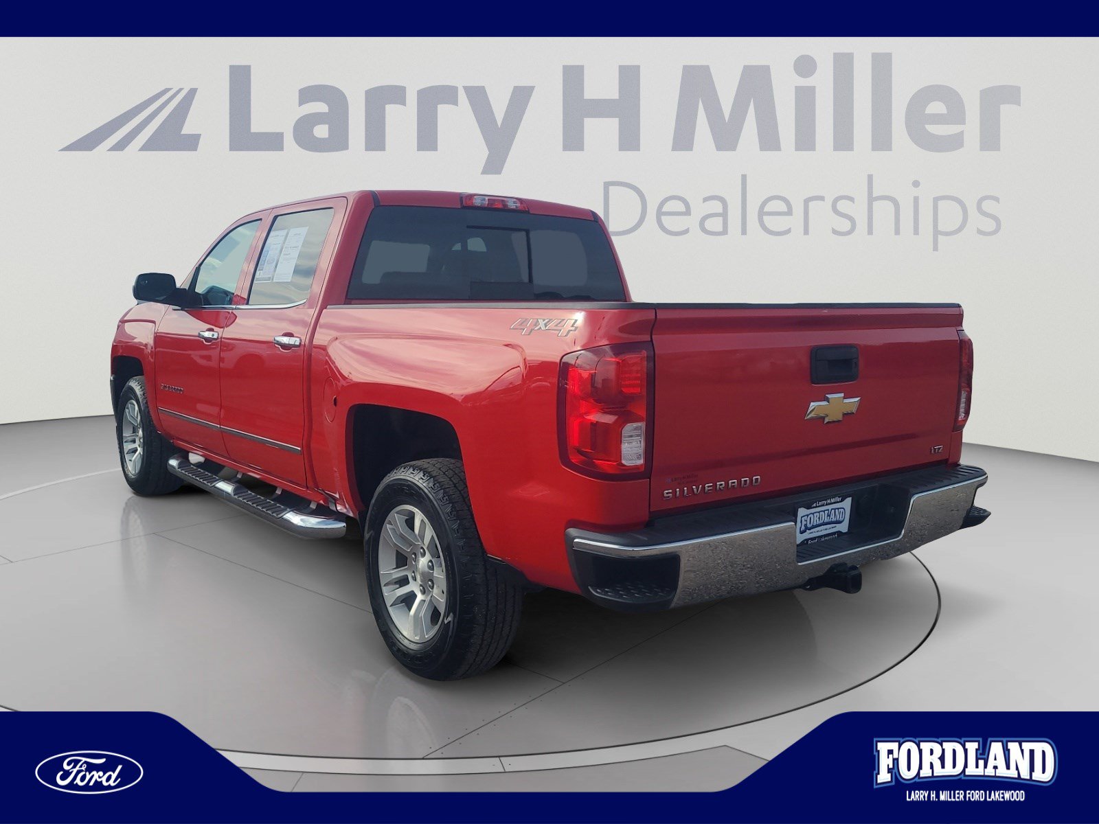 Used 2018 Chevrolet Silverado 1500 LTZ AWD/4WD image 3