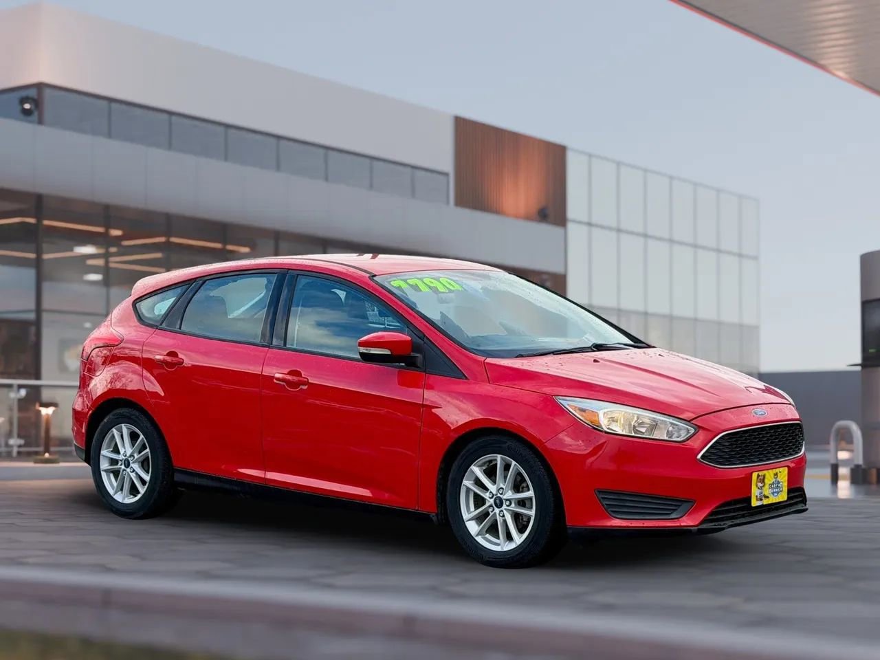Used 2015 Ford Focus SE image 12