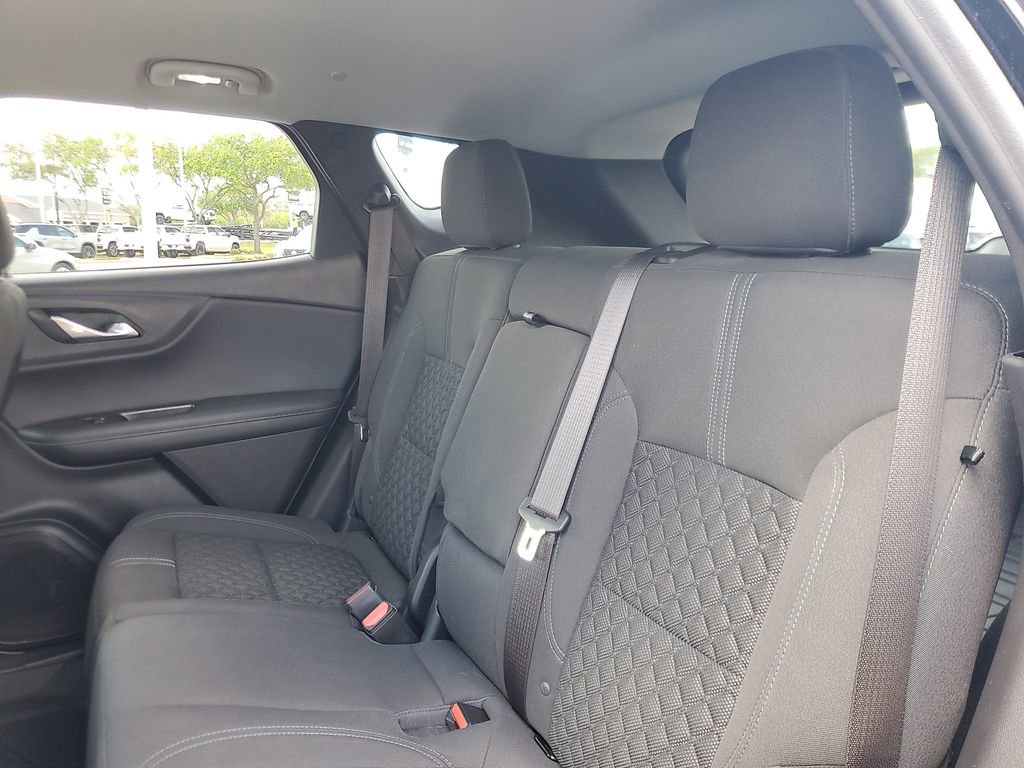 Used 2022 Chevrolet Blazer LT image 9
