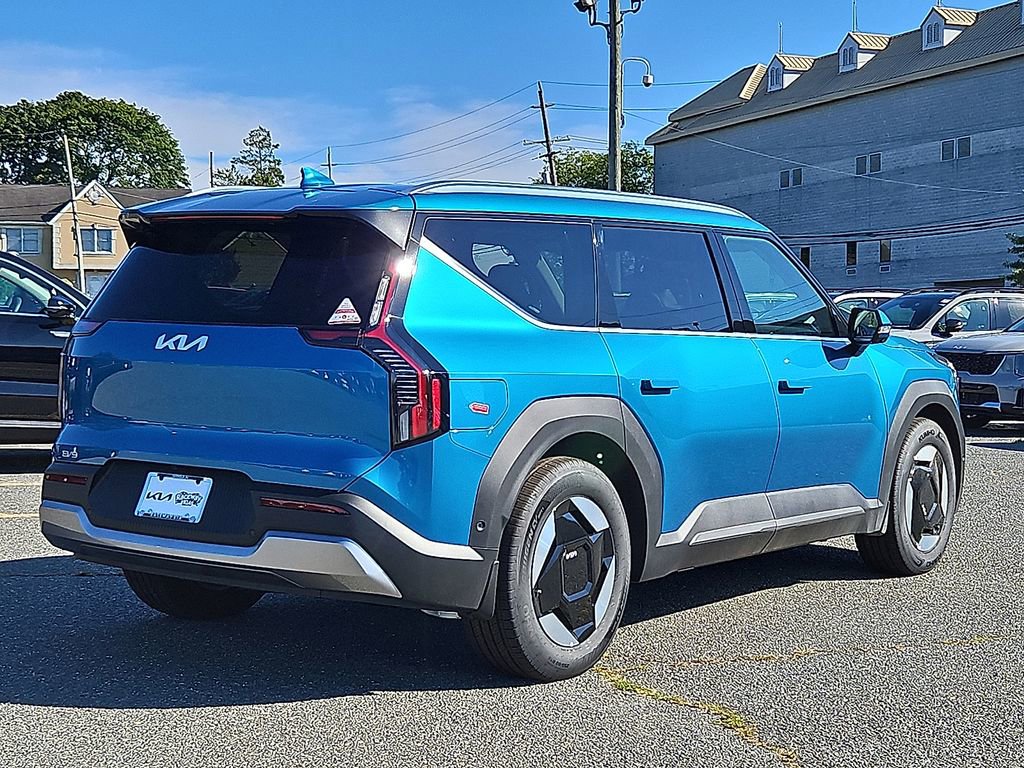 New 2026 Kia EV9 Wind image 5