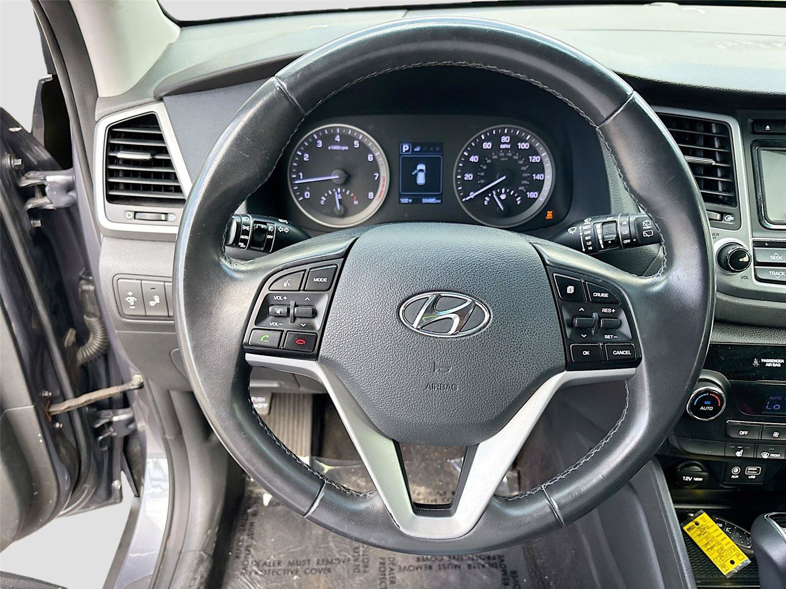 Used 2017 Hyundai Tucson Value AWD/4WD image 11