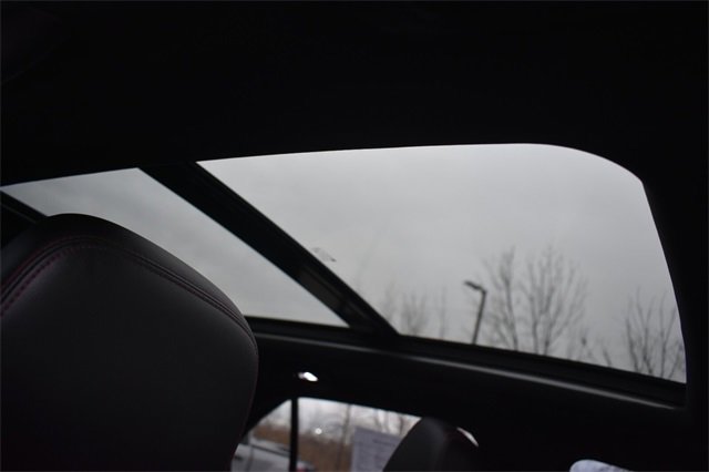 Certified 2022 Chevrolet Equinox RS w/ RS Leather Package image 13