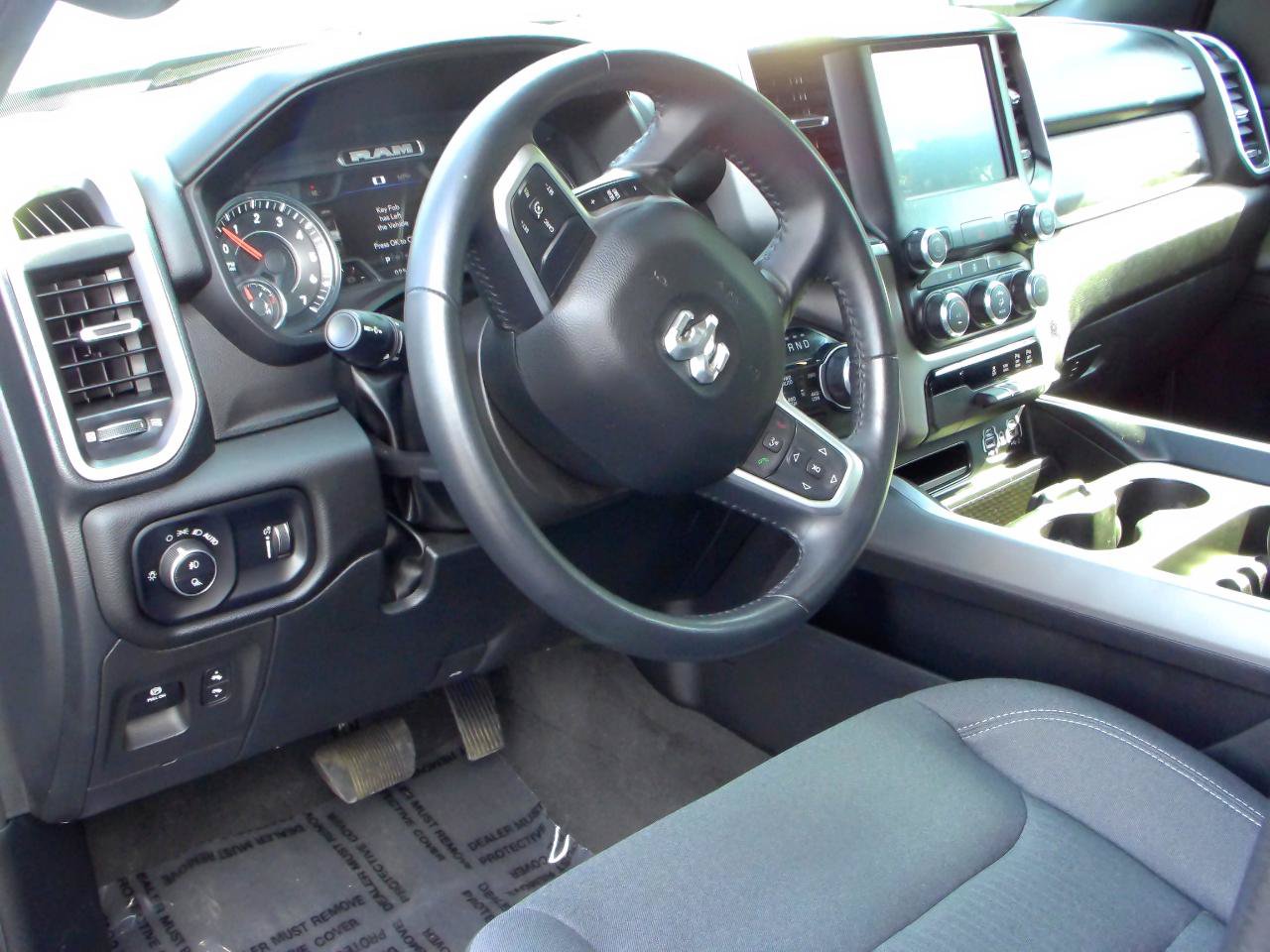 Used 2023 RAM 1500 Big Horn AWD/4WD image 5