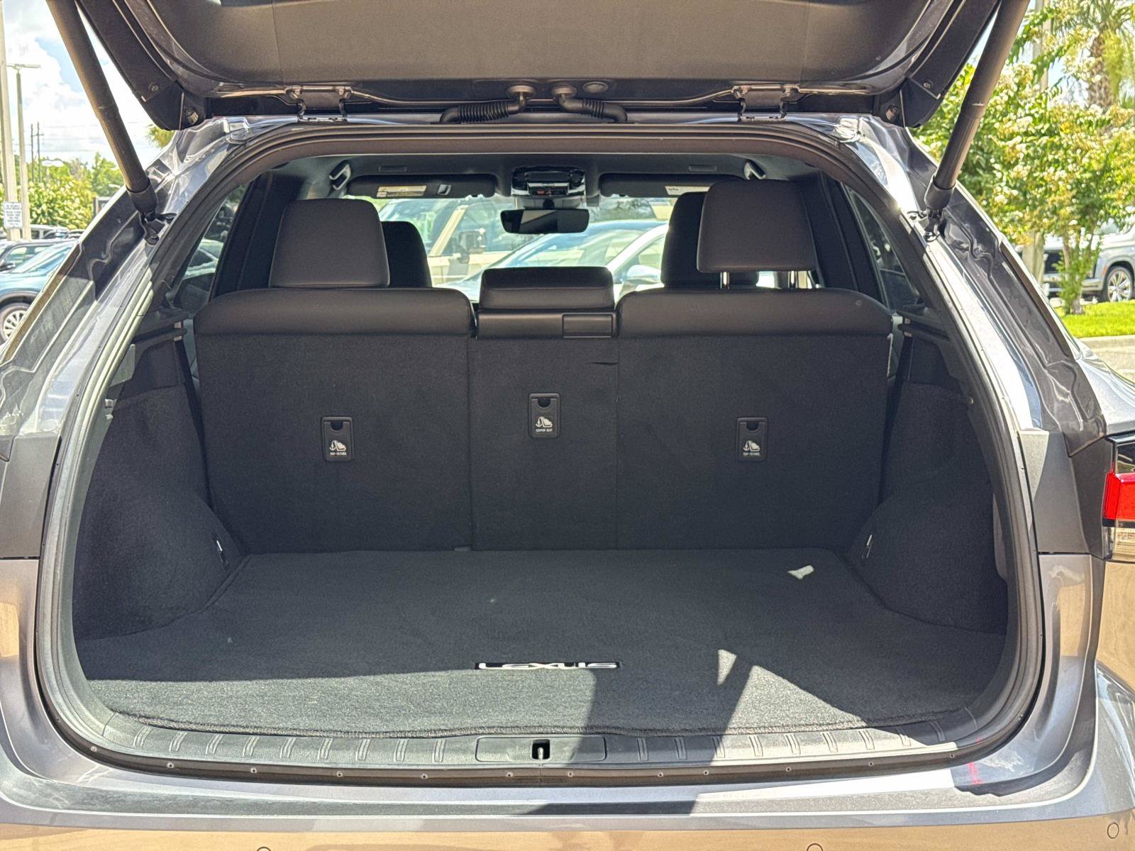 Used 2023 Lexus RX 350 FWD image 5