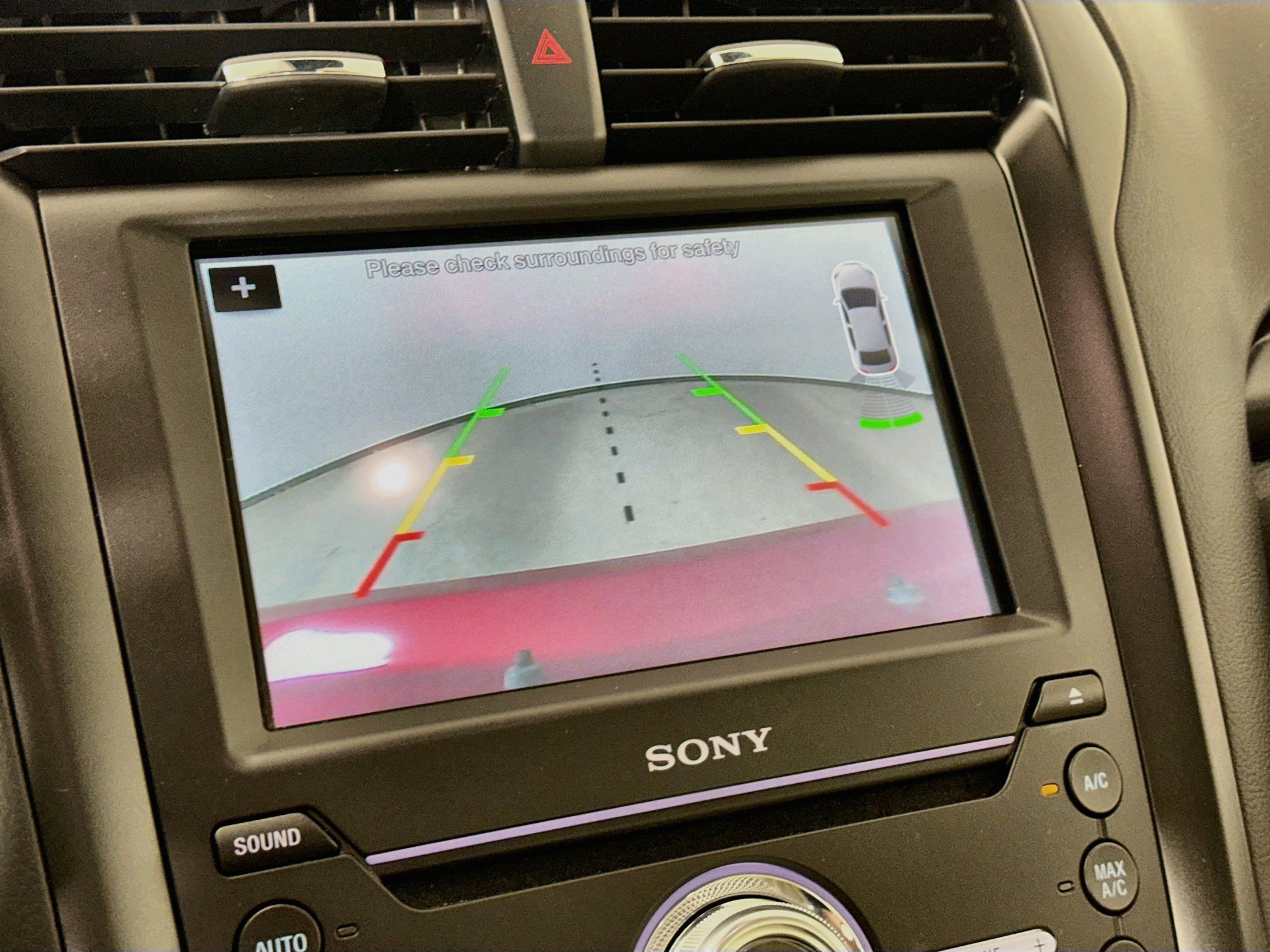 Used 2018 Ford Fusion Titanium FWD image 18