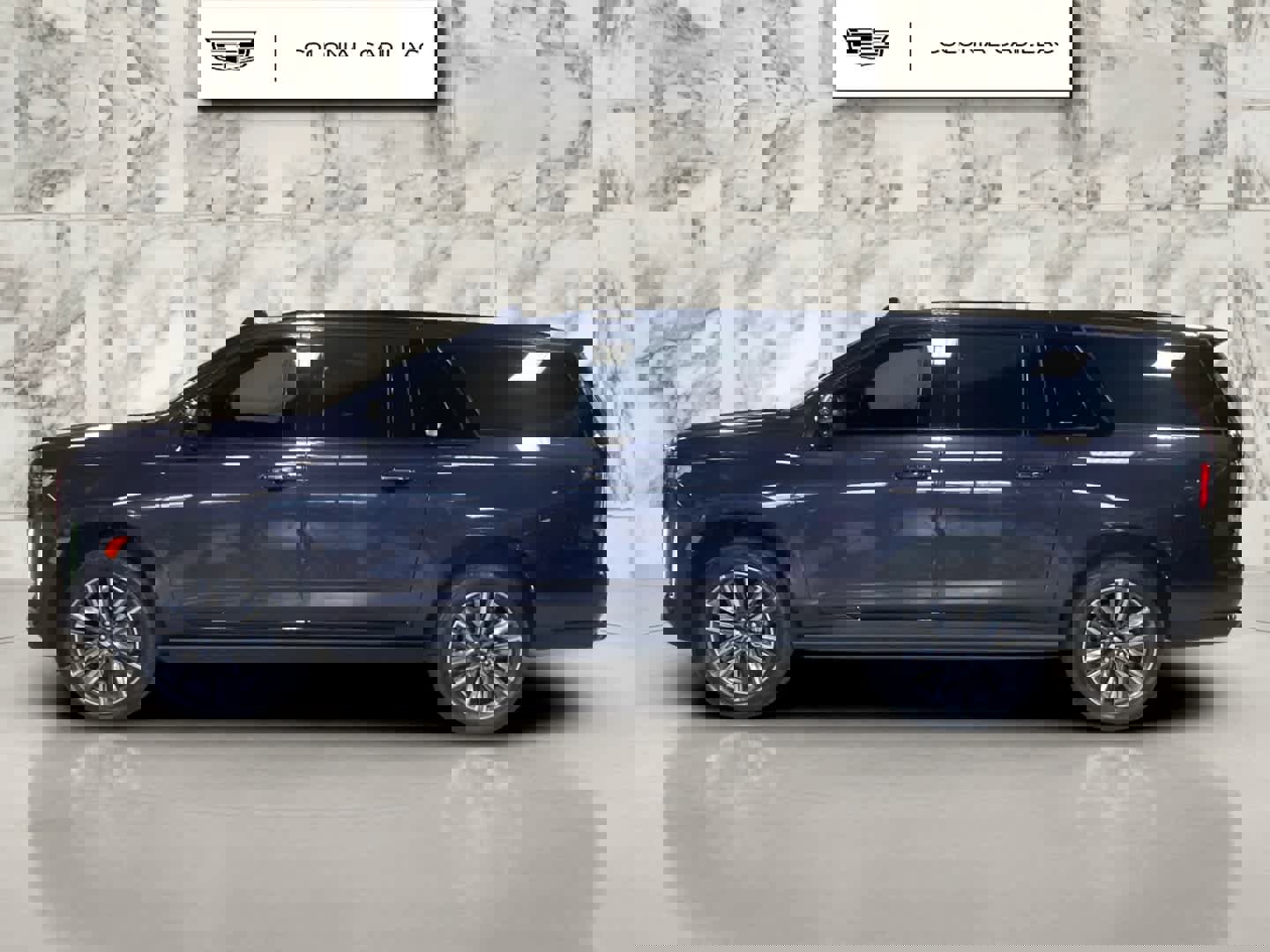 Used 2022 Cadillac Escalade ESV Sport w/ Touring Package image 3