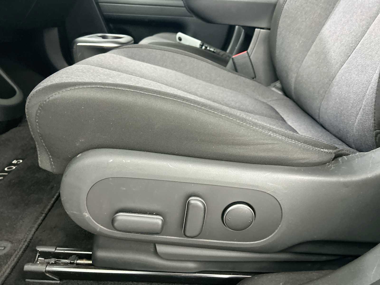 Used 2024 Hyundai Ioniq 5 SEL image 14