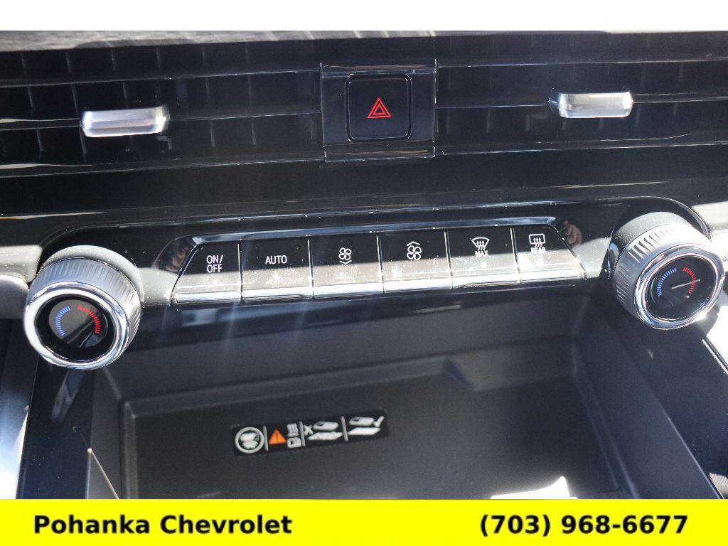 New 2026 Chevrolet Suburban RST image 16