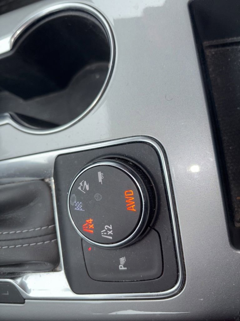 Used 2019 Chevrolet Blazer LT image 39