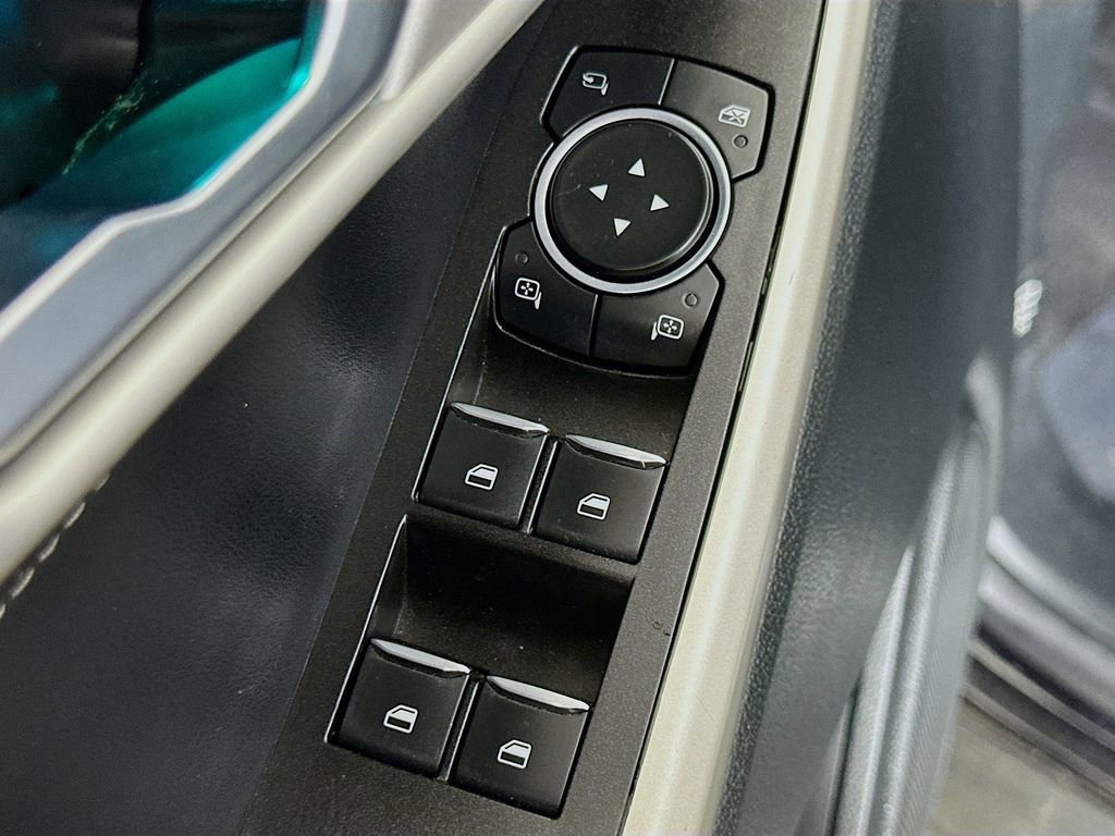 Used 2021 Ford Explorer Limited w/ Equipment Group 301A image 21