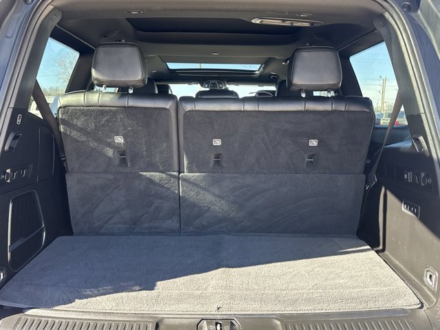 Used 2023 Jeep Wagoneer Series II image 11