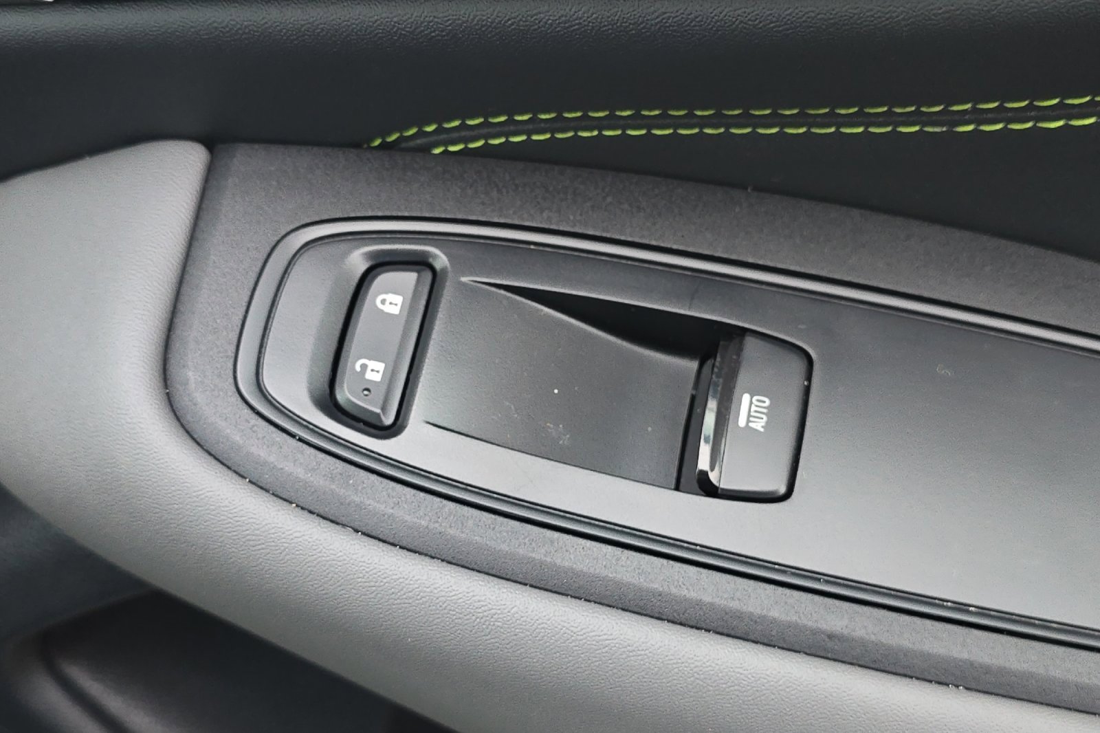 Used 2021 Subaru Outback Onyx Edition XT w/ Popular Package #2 image 21