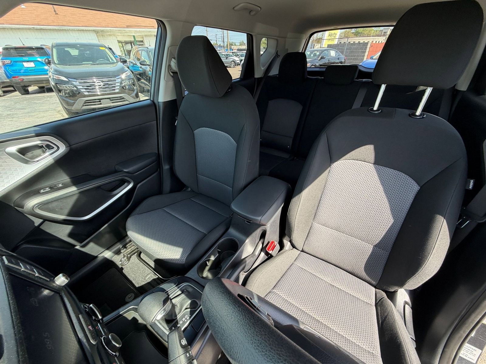 Used 2025 Kia Soul LX w/ LX Technology Package image 34