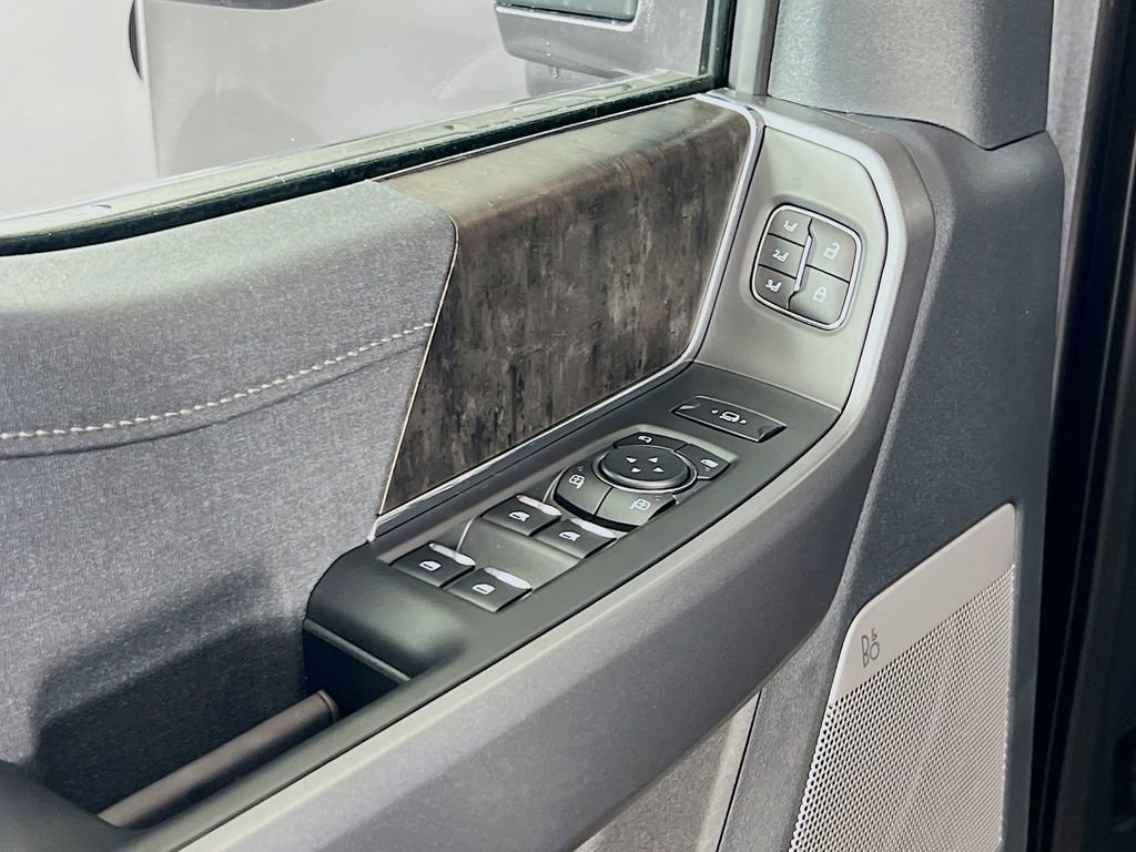 New 2026 Ford F350 Lariat w/ Lariat Ultimate Package image 12